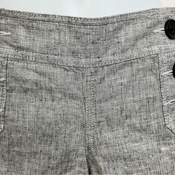 Gray short shorts by Express are NWT. Size 2 - Picture 6 of 9